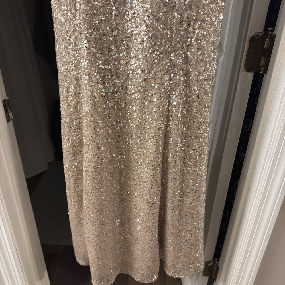 Crystal Doll Gold Sequin NYE/prom/ wedding Dress - Picture 5 of 10